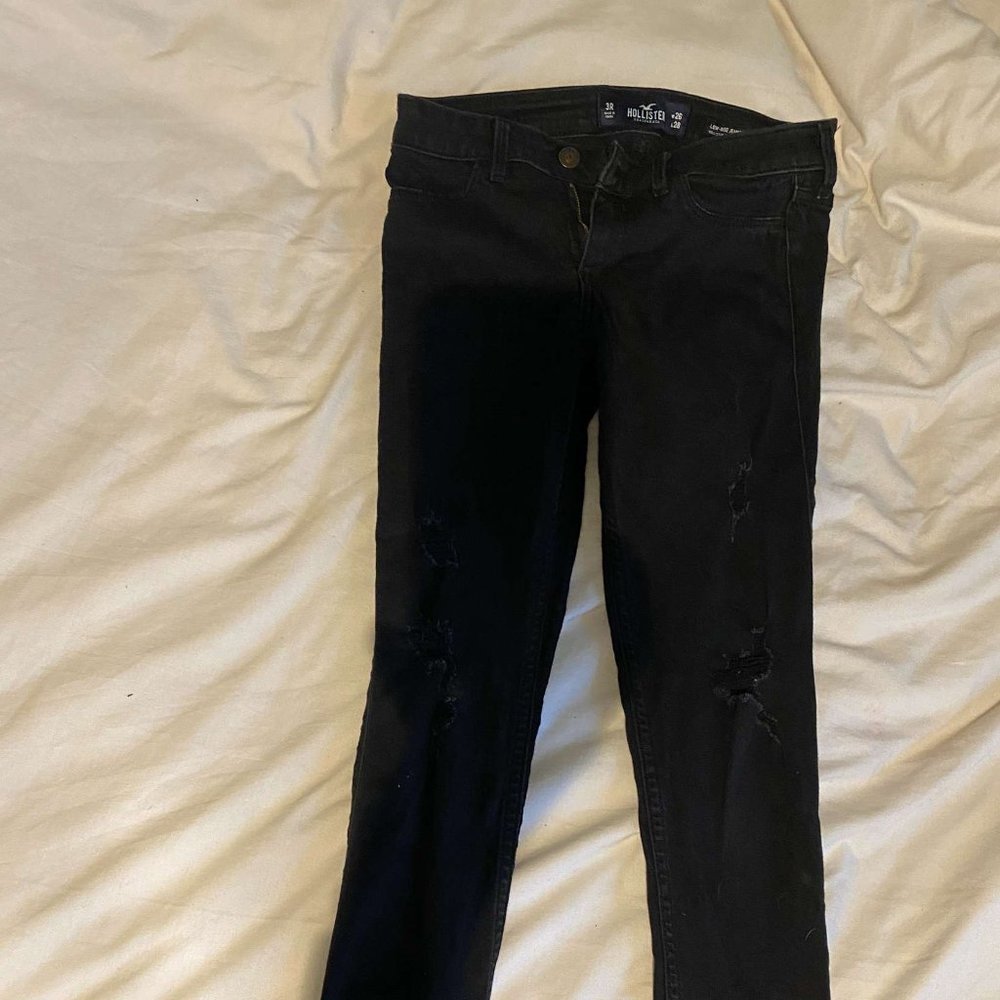 Holister black ripped jeans